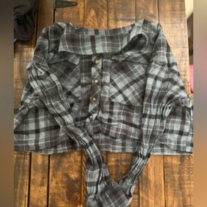 Arizona Jean Company Gray Plaid Shirt